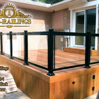 TorontoProRailings-Glass-Railings-Style-GR-1-Colour-Black-Glass-Clear-Deck